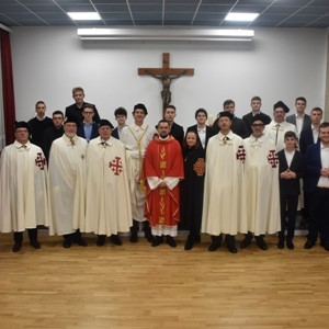 Susret šalatskih sjemeništaraca i članova Hrvatske magistralne delegacije Viteškoga reda Svetog groba jeruzalemskog